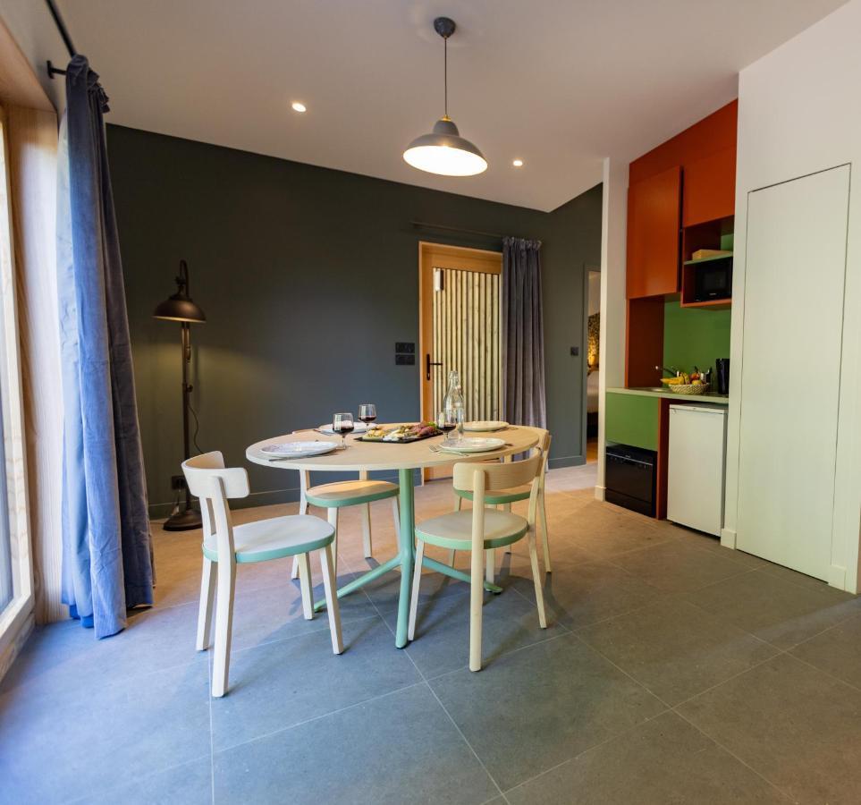 Hotel - Lodges De Lemptegy Saint-Ours  Zewnętrze zdjęcie